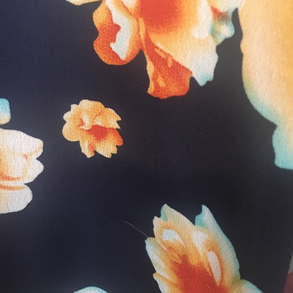 NWT Betsey Johnson Sz 2 Silky Dress - Picture 11 of 11